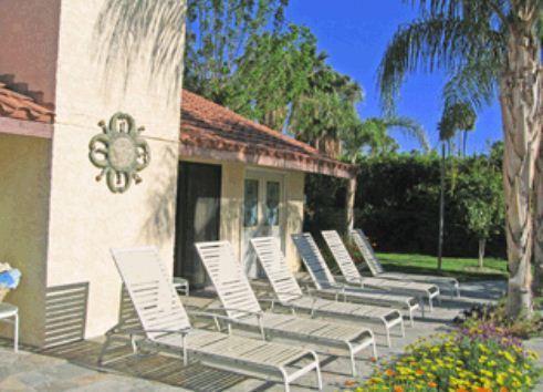 Triangle Inn Clothing Optional Resort For Men Palm Springs Exterior foto
